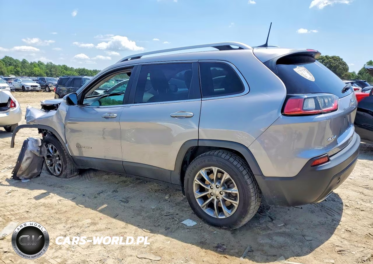 2019 Jeep Cherokee Latitude Plus VIN:1C4PJMLN7KD245397 - 2