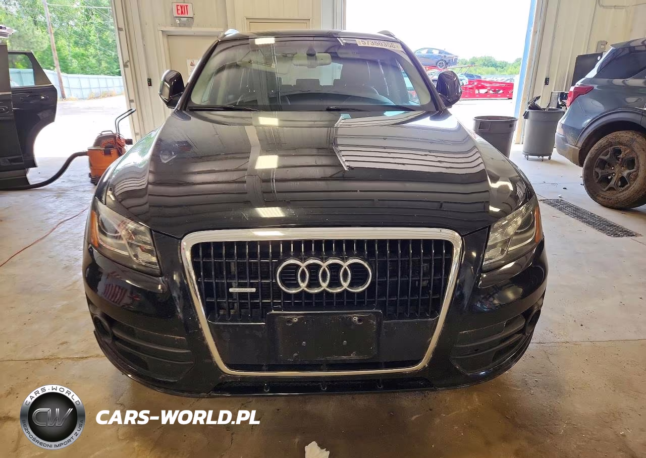 2010 Audi Q5 Premium Plus VIN:WA1LKAFP6AA100000 - 5