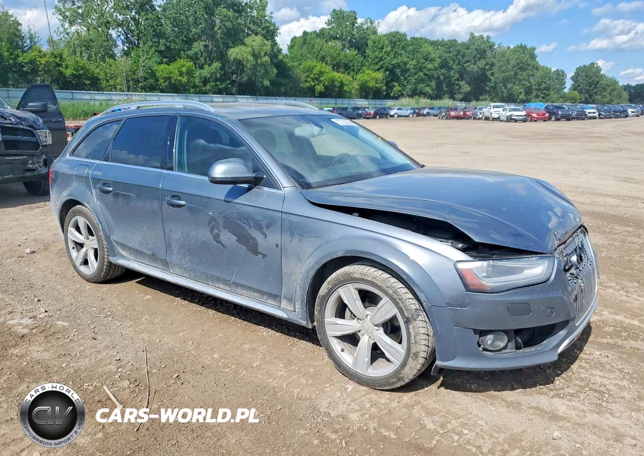 2013 Audi A4 Allroad Premium Plus VIN:WA1UFAFL7DA058978 - 4