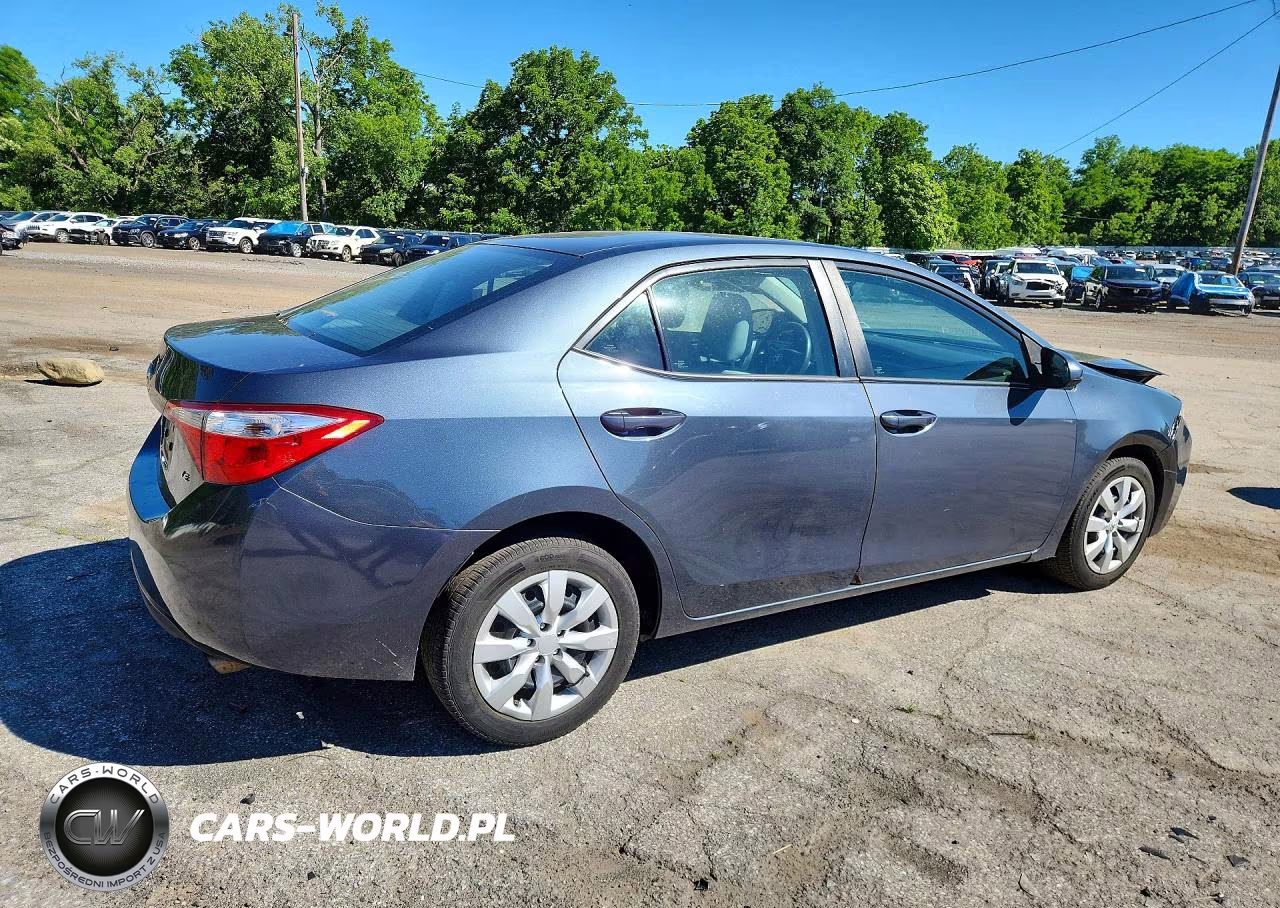 2016 Toyota Corolla Le VIN:2T1BURHE8GC571091 - 3