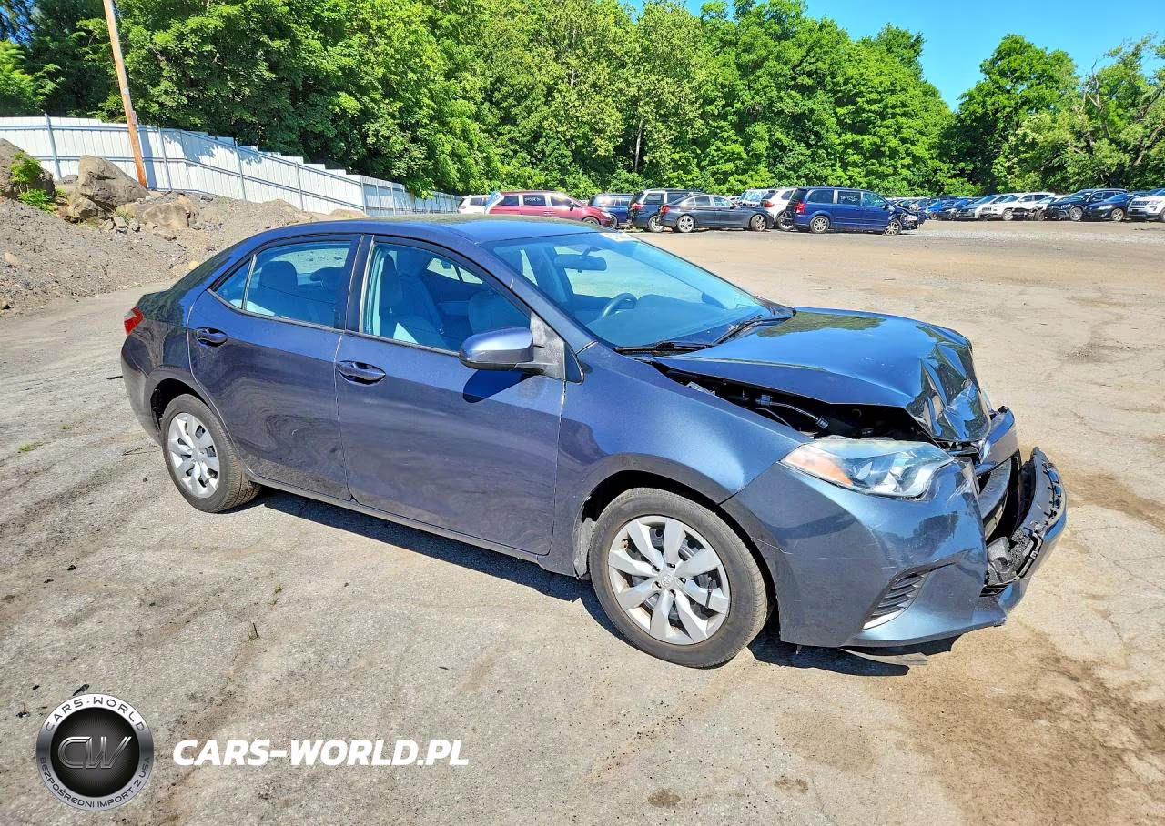 2016 Toyota Corolla Le VIN:2T1BURHE8GC571091 - 4