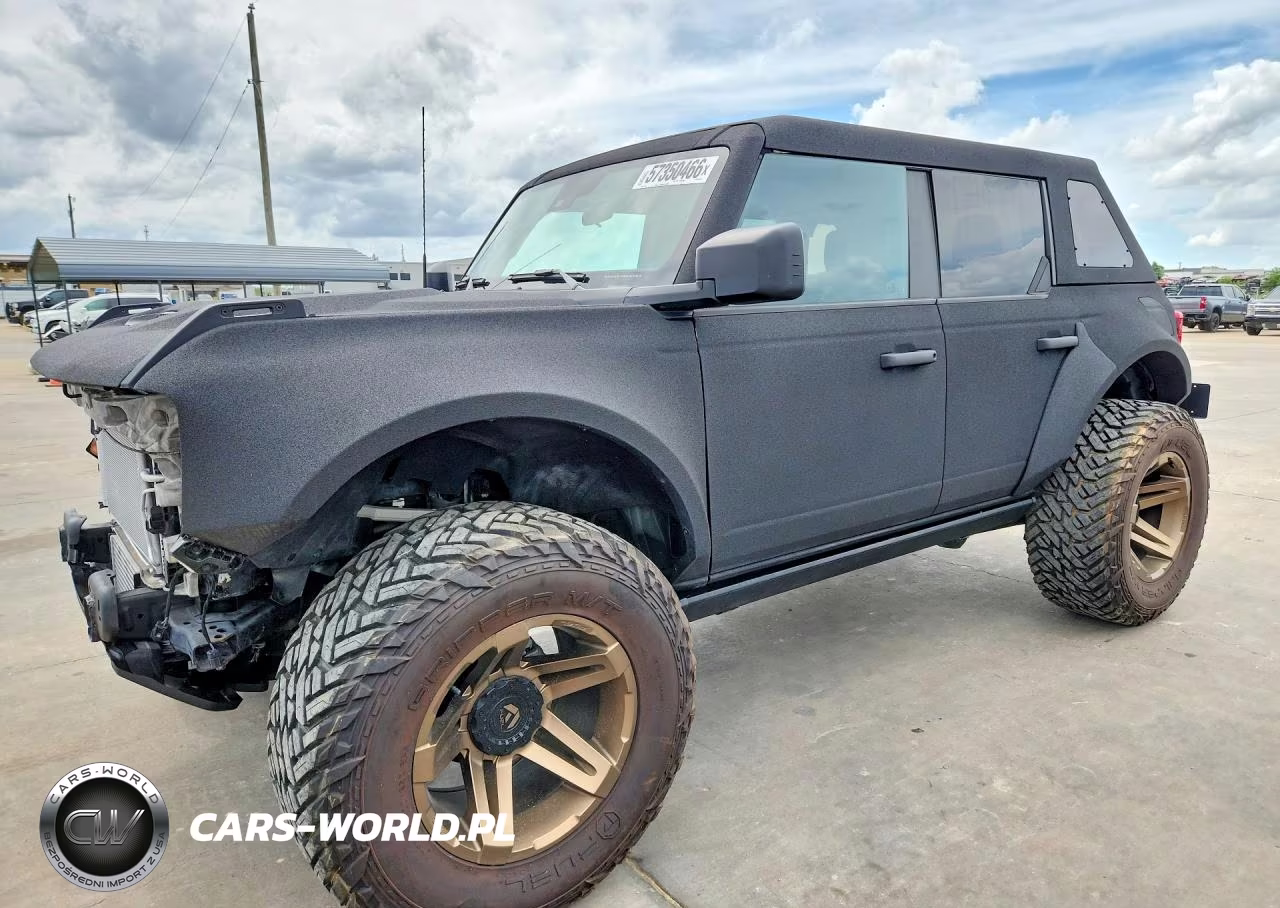 2023 Ford Bronco Base – zdjęcie 1 z 13