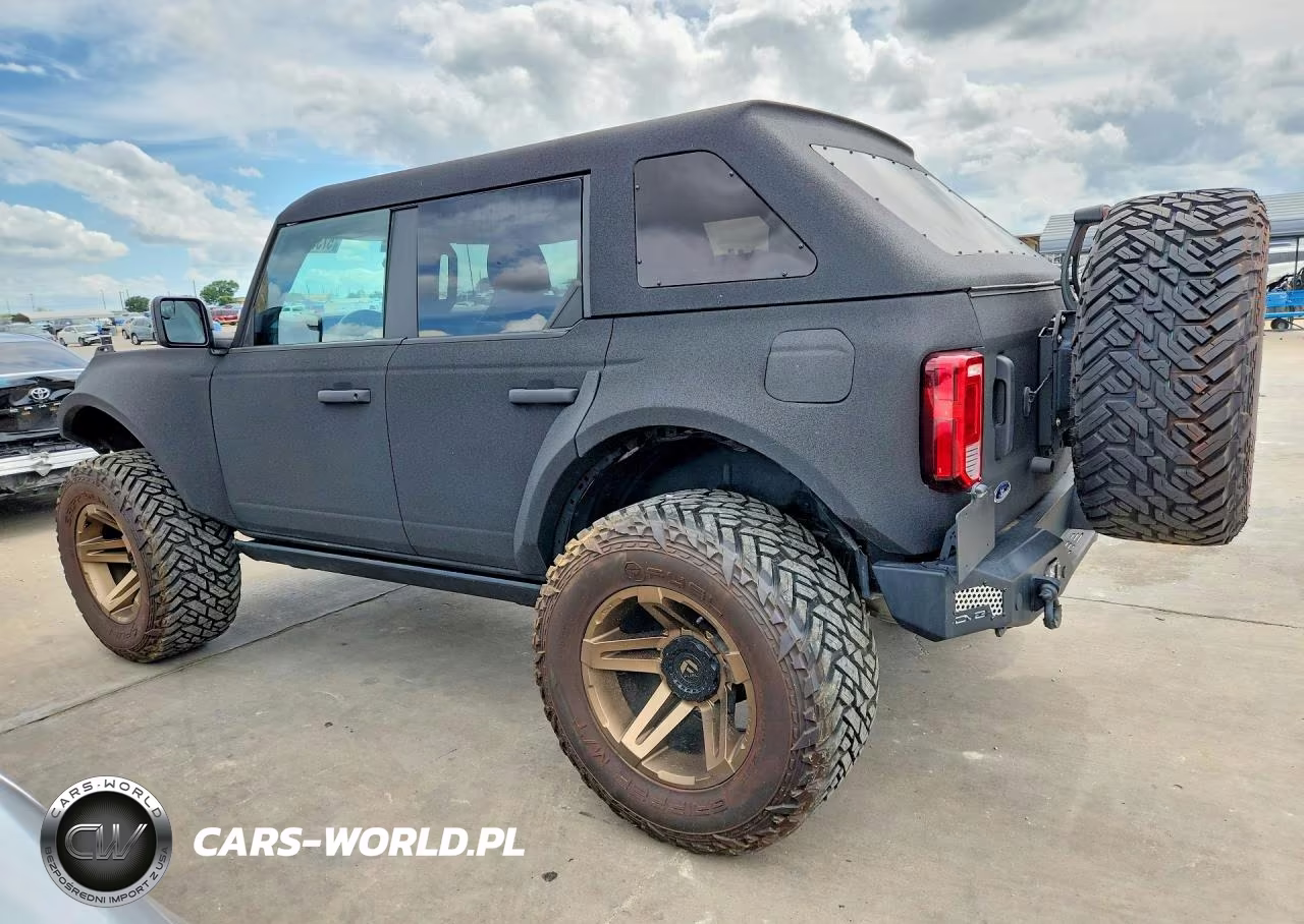 2023 Ford Bronco Base VIN:1FMEE5BPXPLB79358 - 2