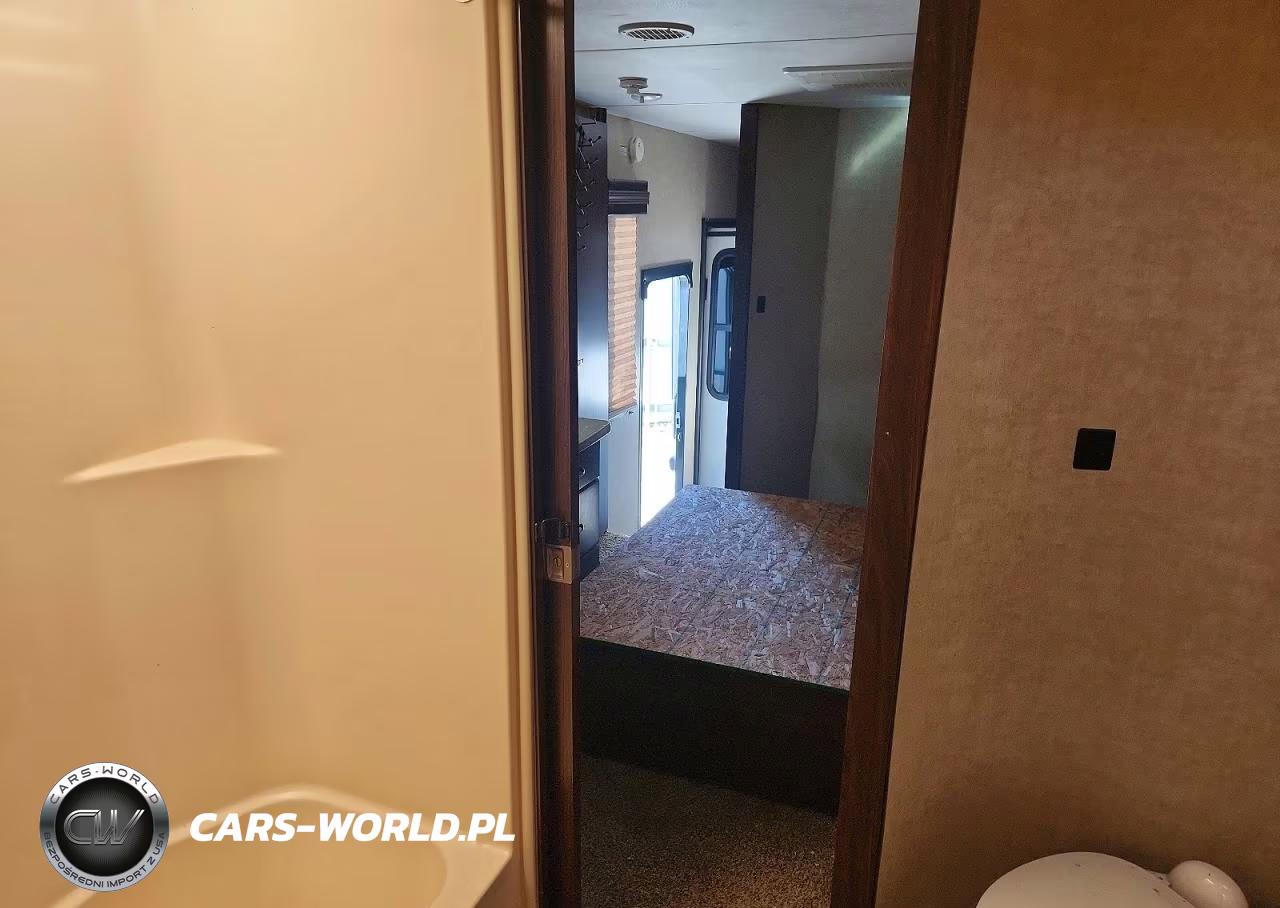 2015 Heartland Cyclone Camper VIN:5SFCG4437FE296793 - 5