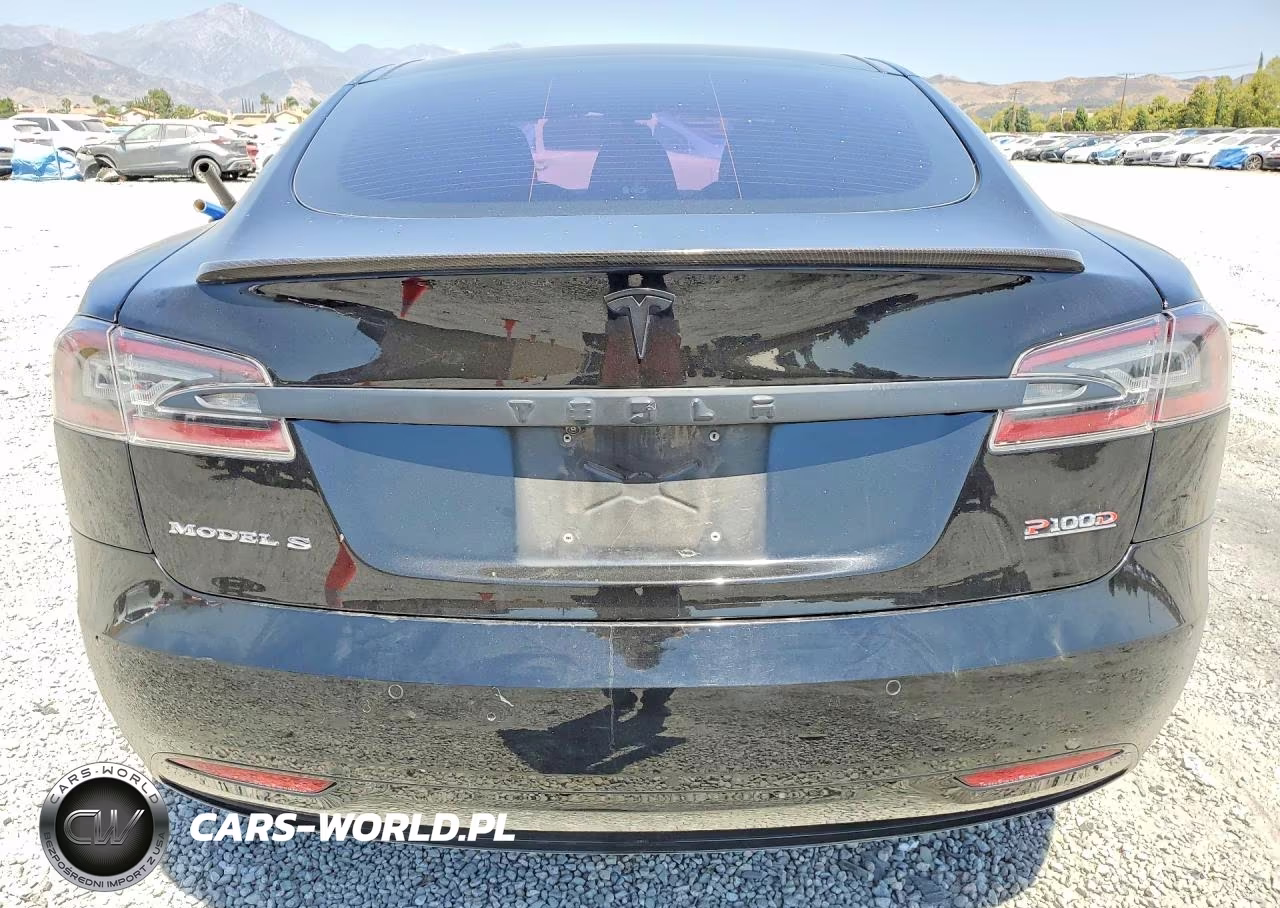 2017 Tesla Model S VIN:5YJSA1E44HF227552 - 6
