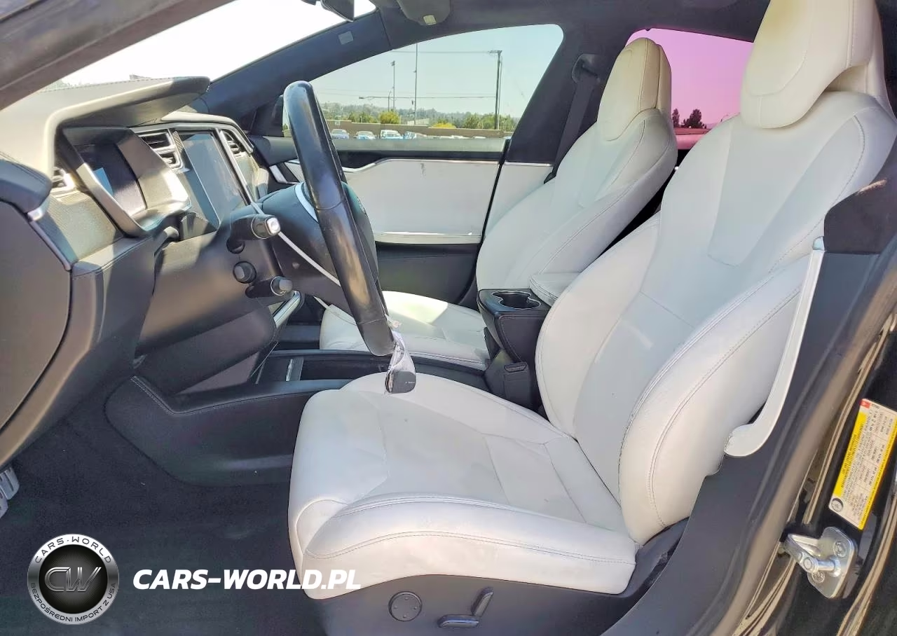 2017 Tesla Model S VIN:5YJSA1E44HF227552 - 7