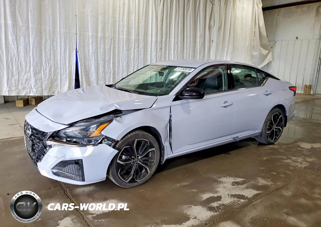 2024 Nissan Altima Sr – zdjęcie 1 z 12