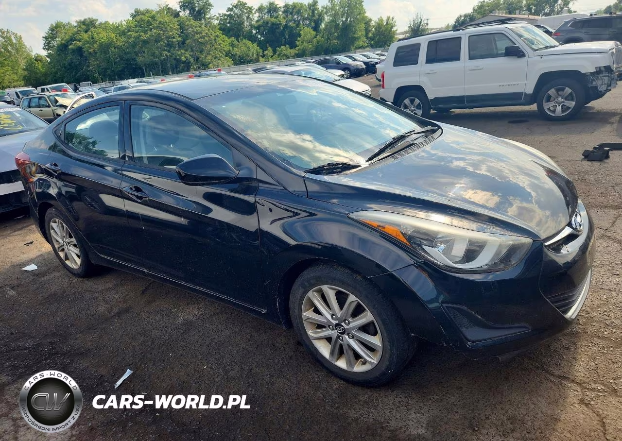 2016 Hyundai Elantra Se VIN:5NPDH4AE4GH769299 - 4