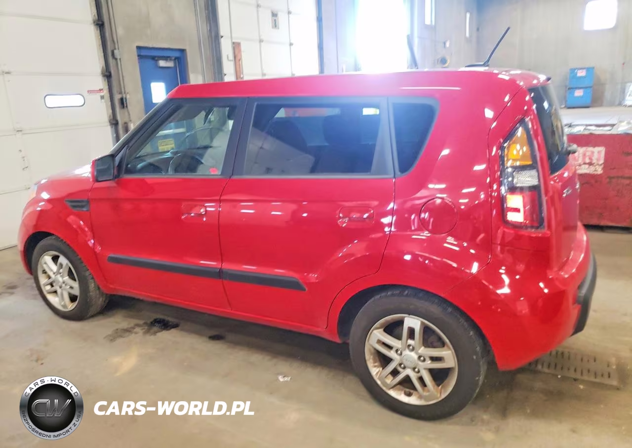 2010 Kia Soul + VIN:KNDJT2A20A7081775 - 2