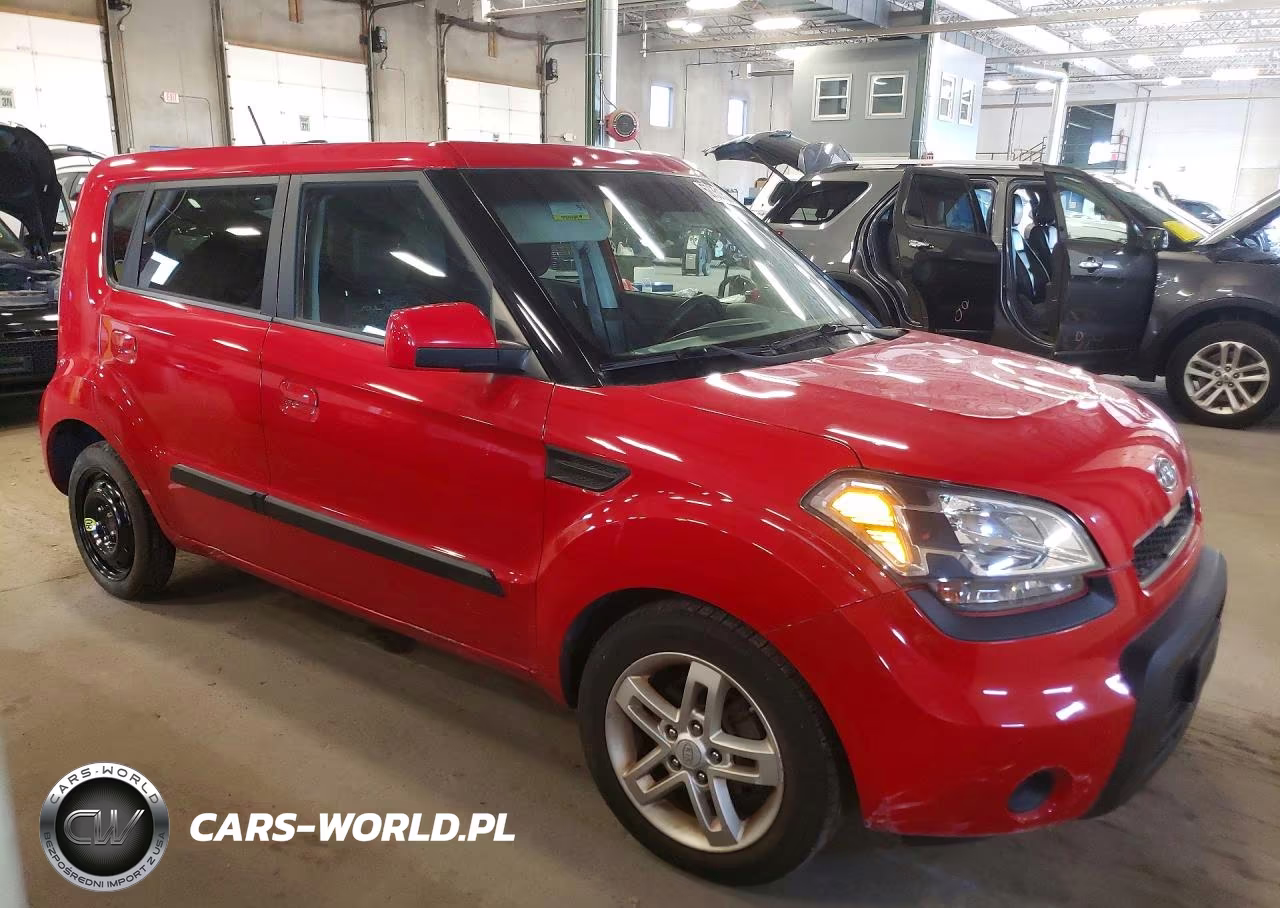 2010 Kia Soul + VIN:KNDJT2A20A7081775 - 4