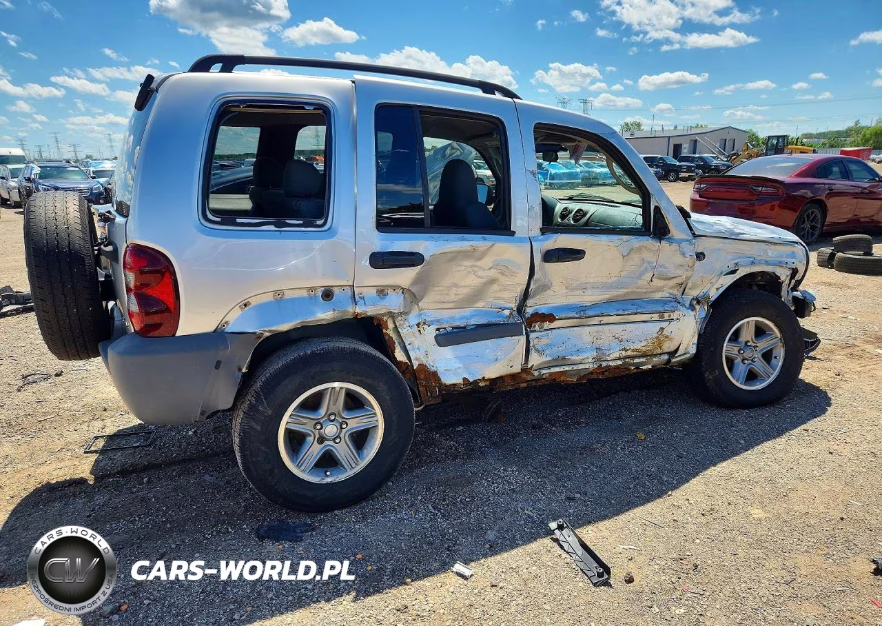 2006 Jeep Liberty Sport VIN:1J4GL48KX6W126532 - 3
