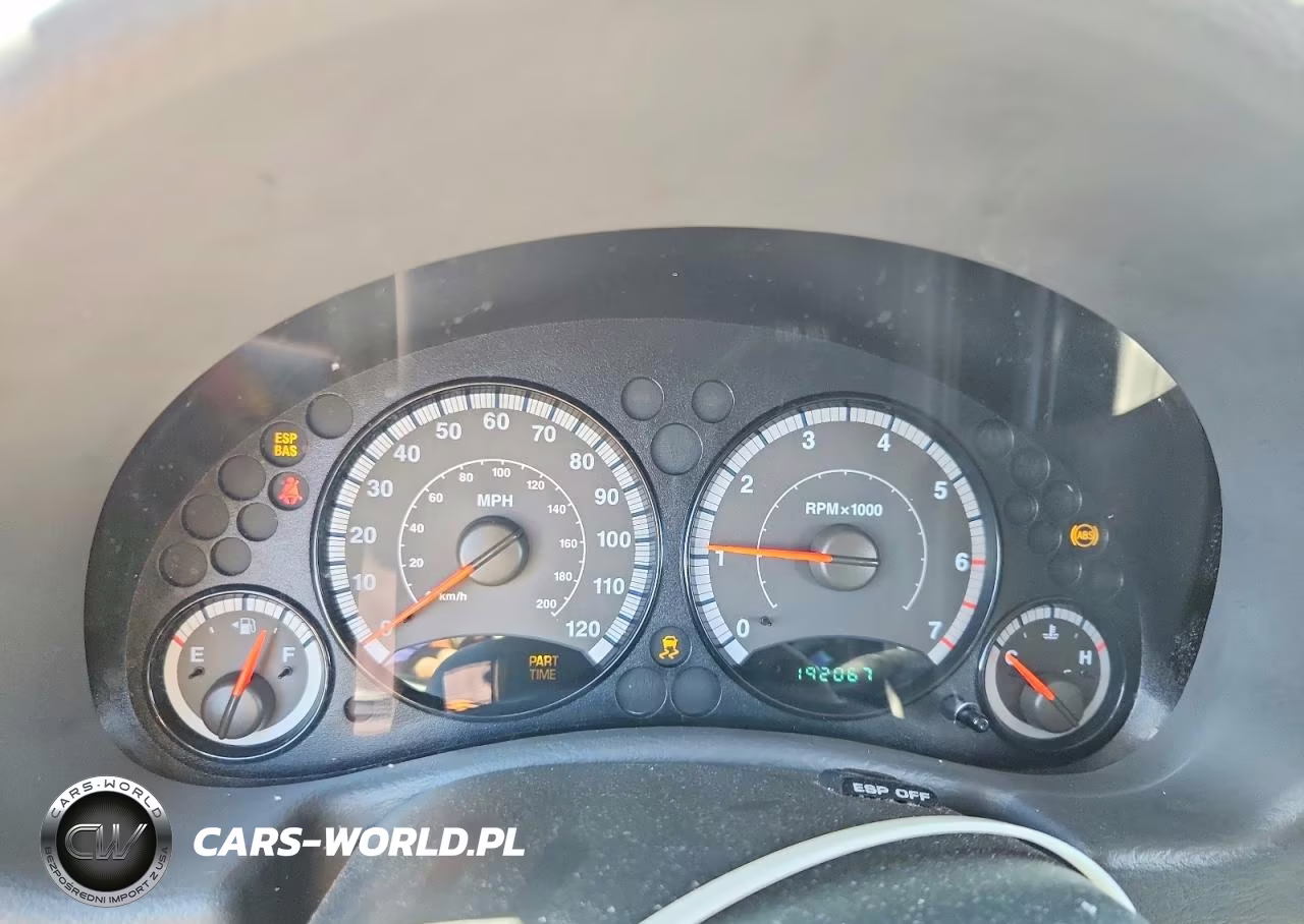 2006 Jeep Liberty Sport VIN:1J4GL48KX6W126532 - 9