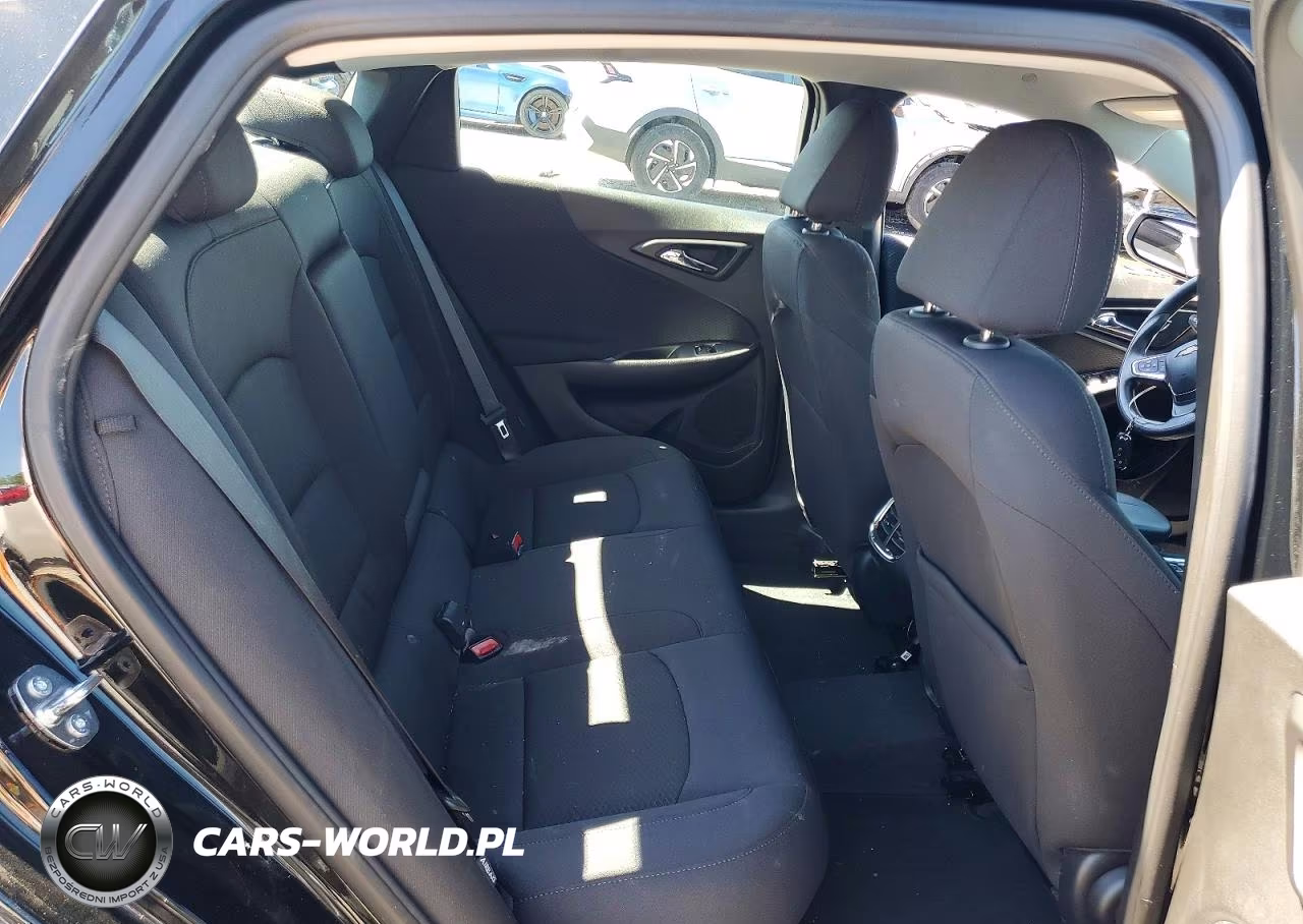 2023 Chevrolet Malibu Lt VIN:1G1ZD5STXPF213702 - 10