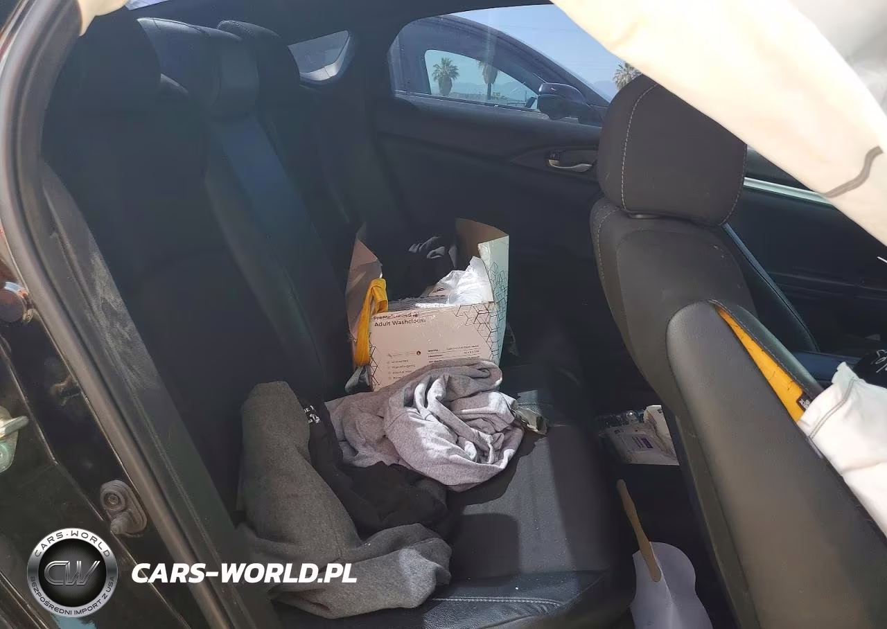 2020 Honda Civic Sport VIN:19XFC2F86LE205666 - 10