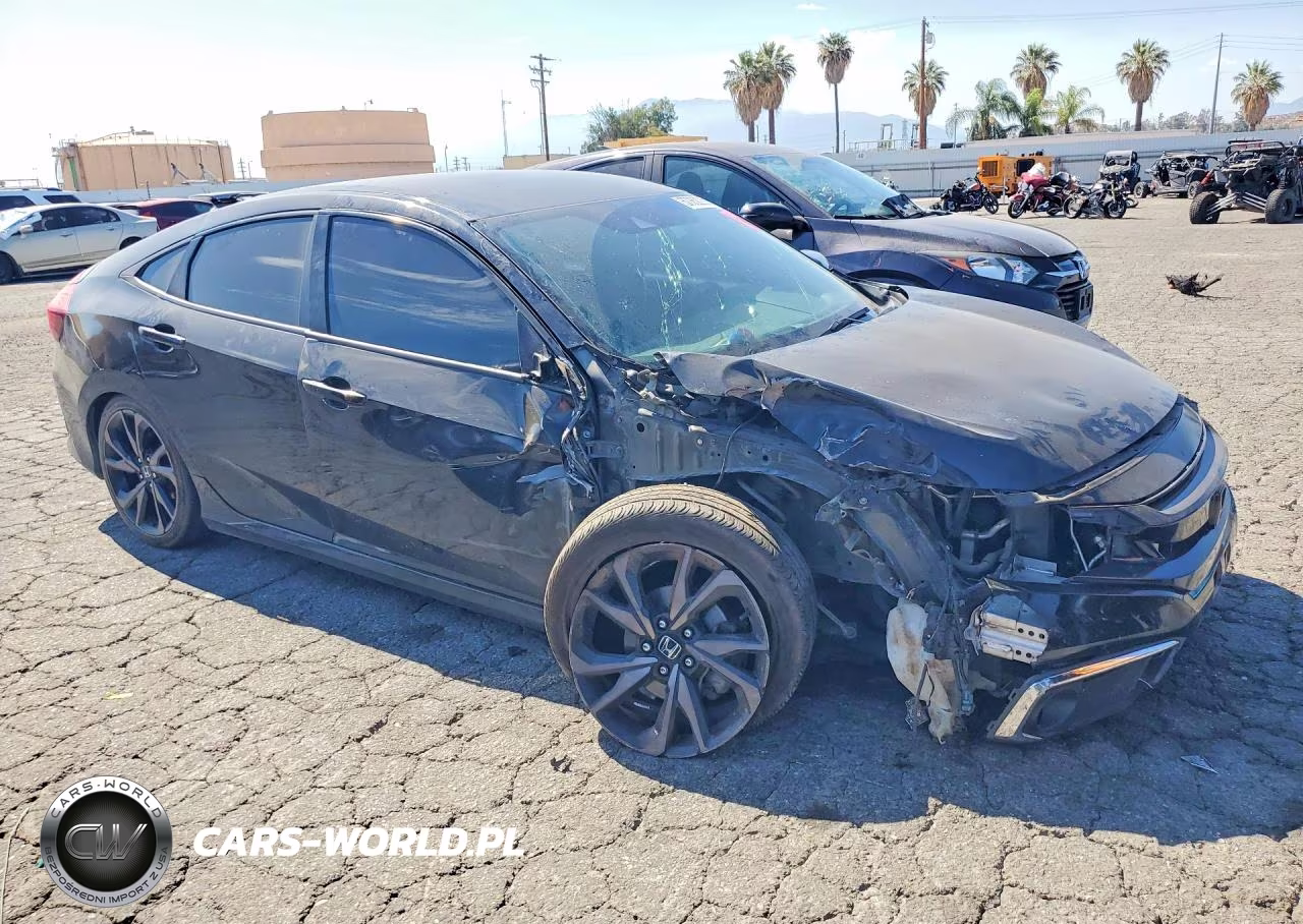 2020 Honda Civic Sport VIN:19XFC2F86LE205666 - 4