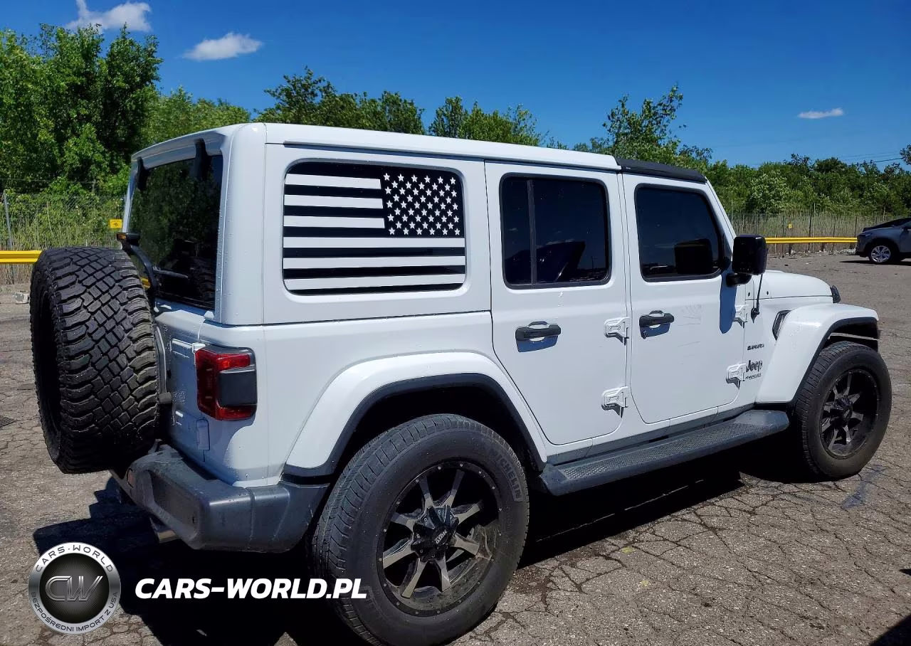 2018 Jeep Wrangler Unlimited Sport VIN:1C4HJXDG6JW110064 - 3