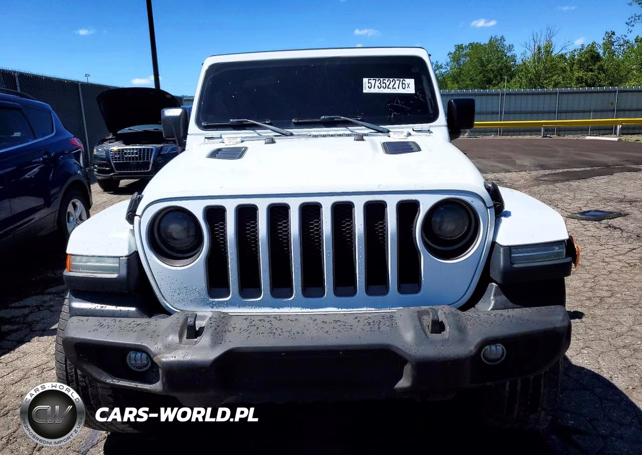 2018 Jeep Wrangler Unlimited Sport VIN:1C4HJXDG6JW110064 - 5
