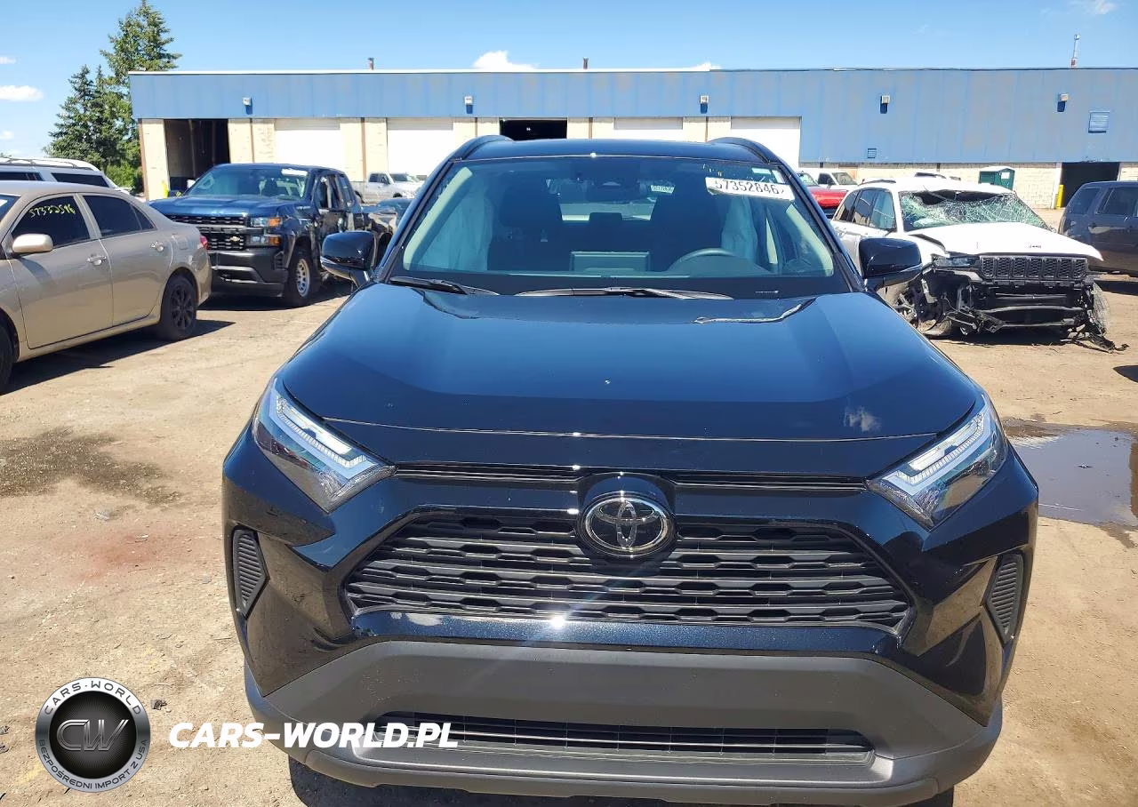 2025 Toyota Rav4 Xle VIN:2T3P1RFV0SW498430 - 5