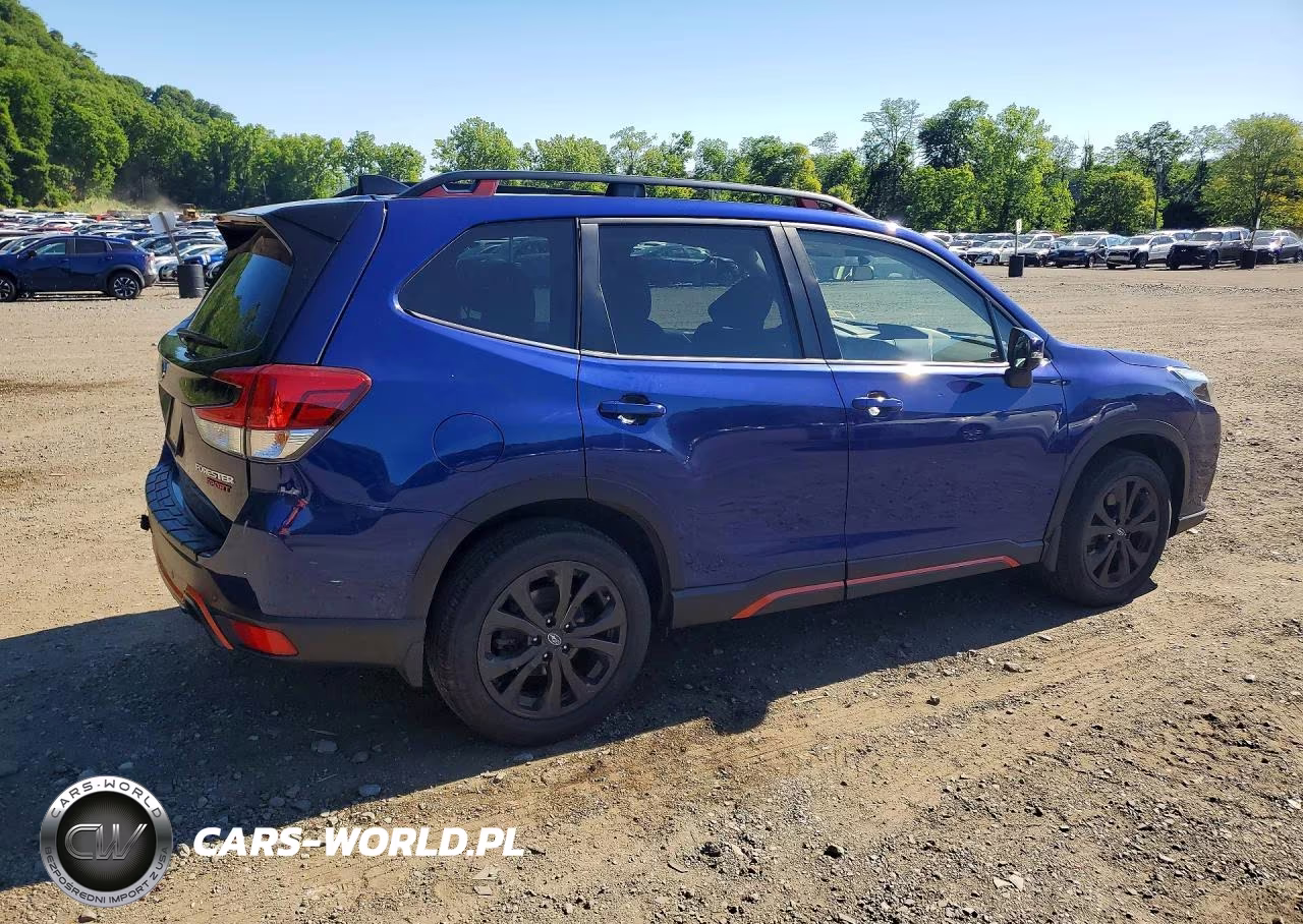 2024 Subaru Forester Sport VIN:JF2SKAGC1RH459143 - 3