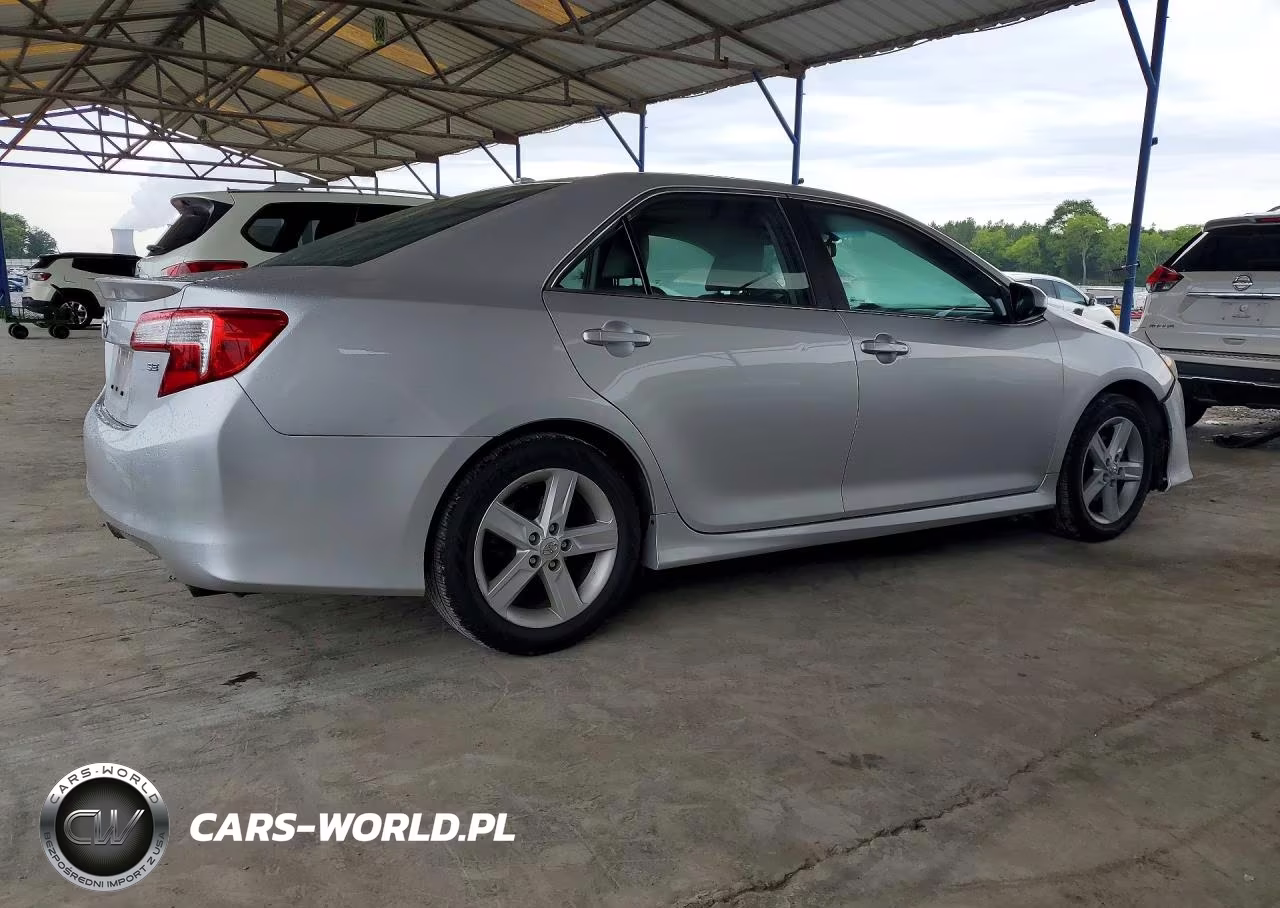 2013 Toyota Camry Se VIN:4T1BF1FK7DU280385 - 3