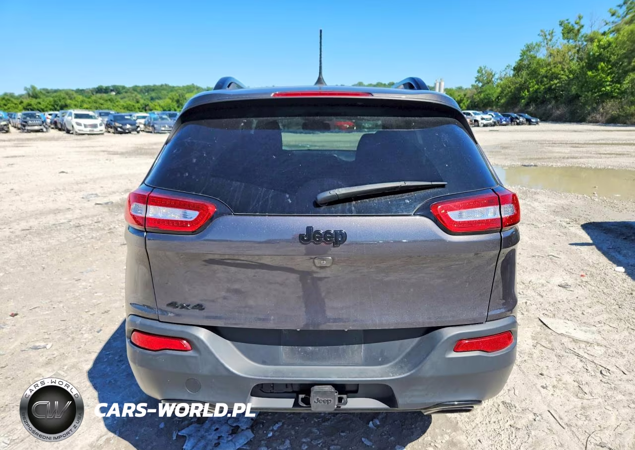 2016 Jeep Cherokee Sport VIN:1C4PJMAS9GW327927 - 6
