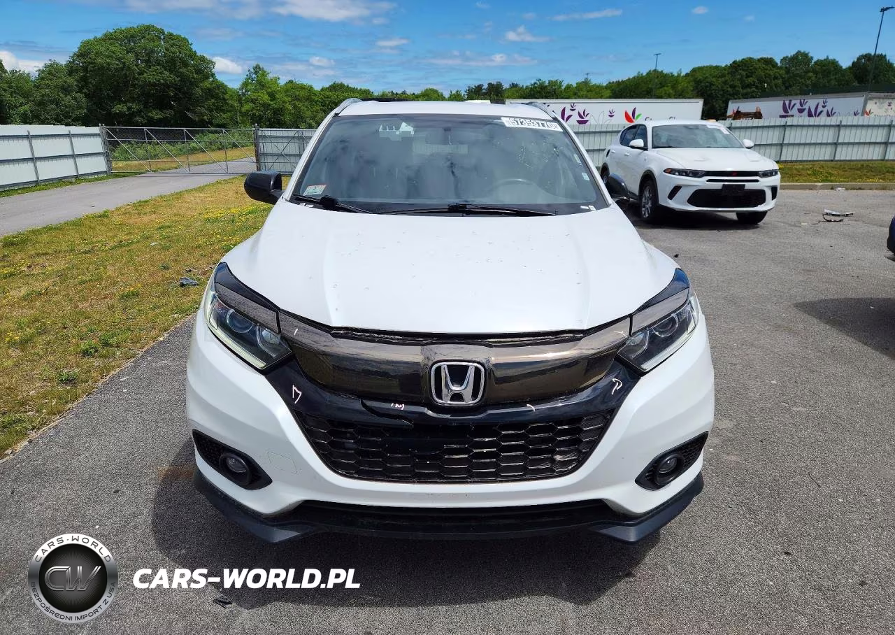 2021 Honda Hr-V Sport VIN:3CZRU5H12MM715882 - 5