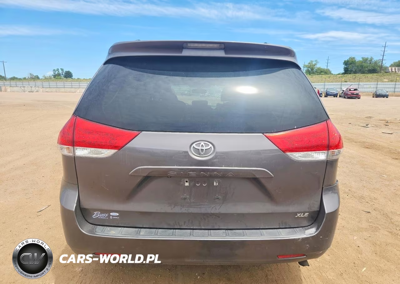 2014 Toyota Sienna Xle 8-Passenger VIN:5TDYK3DCXES497730 - 6