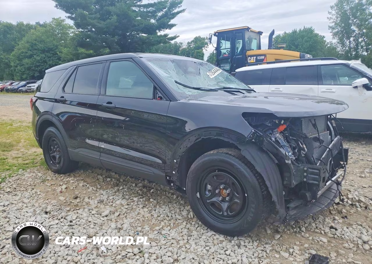 2025 Ford Explorer Police Interceptor VIN:1FM5K8AW7SGB87812 - 4