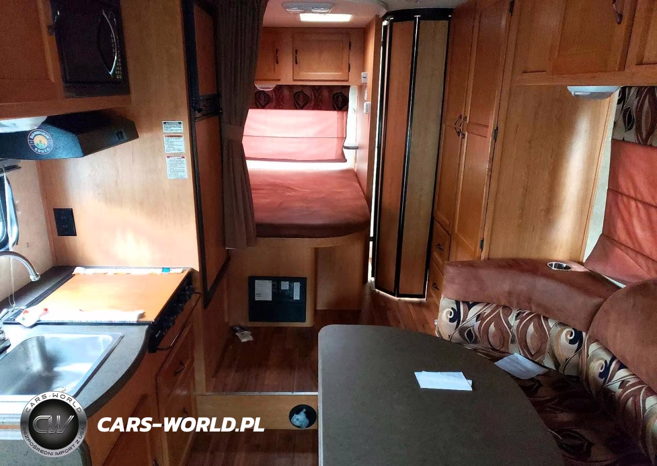 2010 Chevrolet Express G3500 VIN:1GB6G3BG2A1172273 - 6