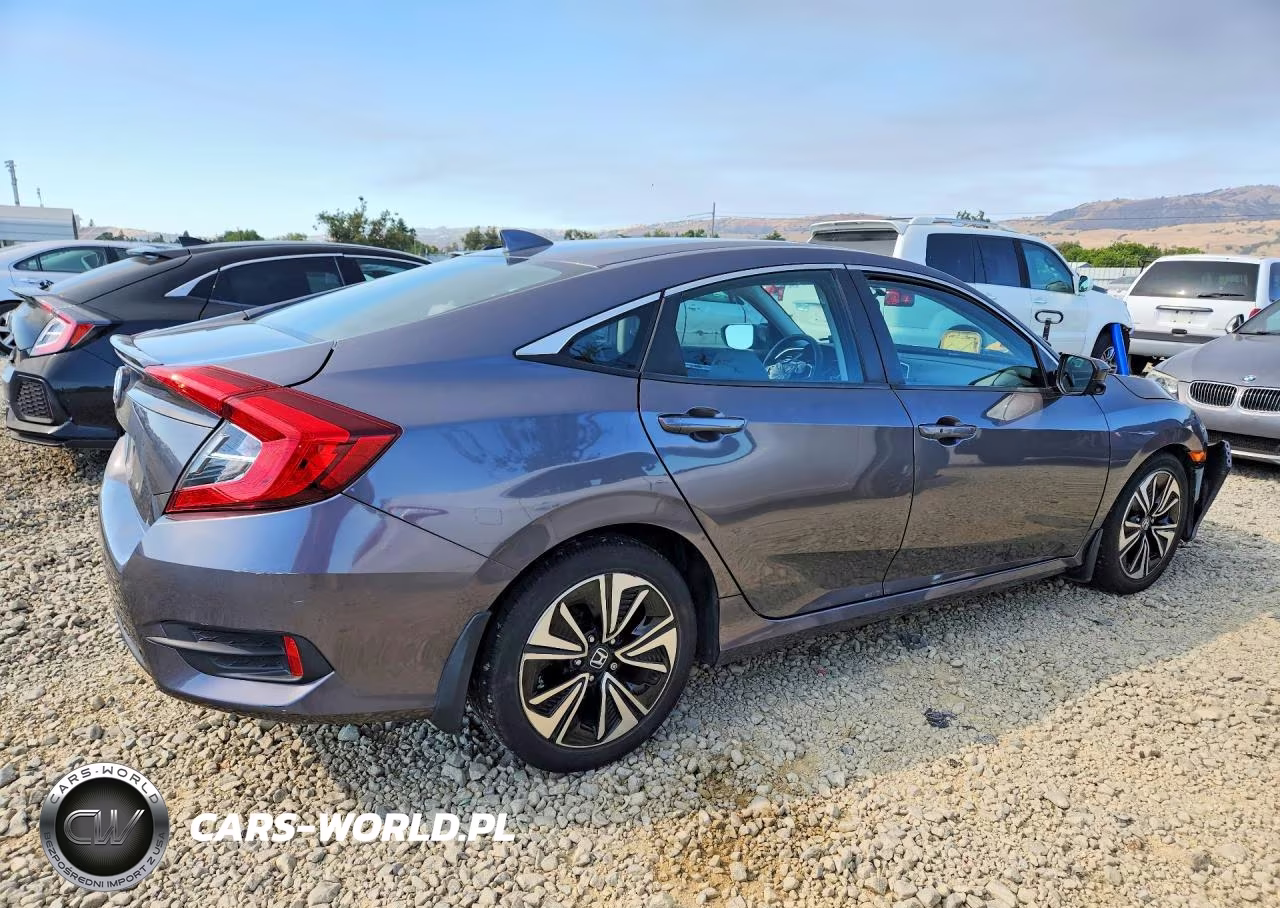 2017 Honda Civic Ex VIN:2HGFC1F36HH633376 - 3