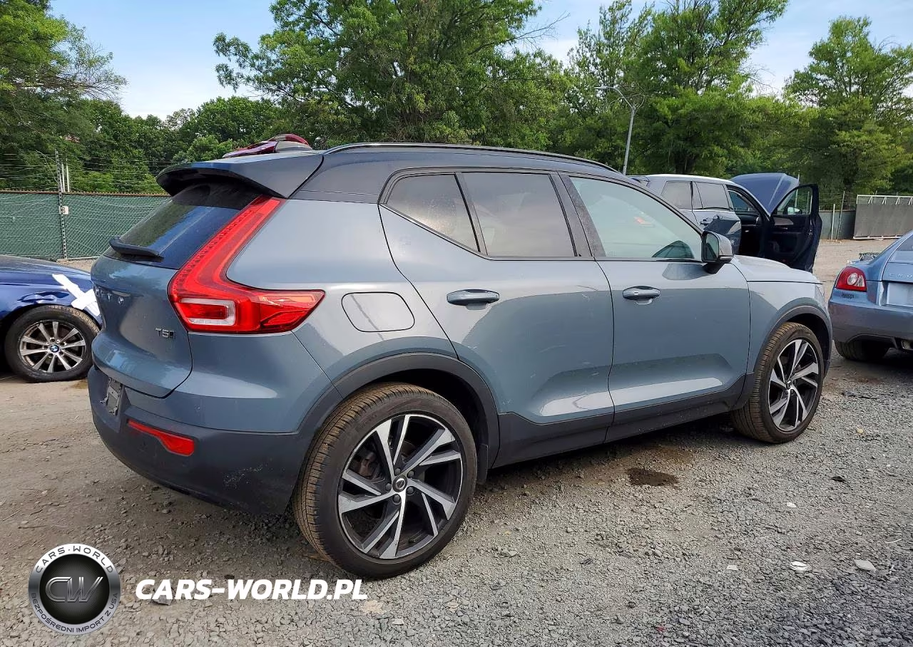 2021 Volvo Xc40 T5 R-Design VIN:YV4162UM6M2417061 - 3