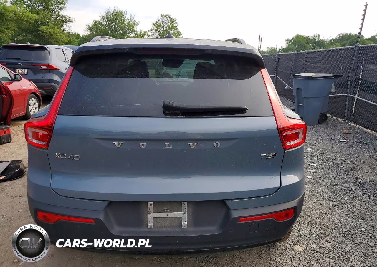 2021 Volvo Xc40 T5 R-Design VIN:YV4162UM6M2417061 - 6