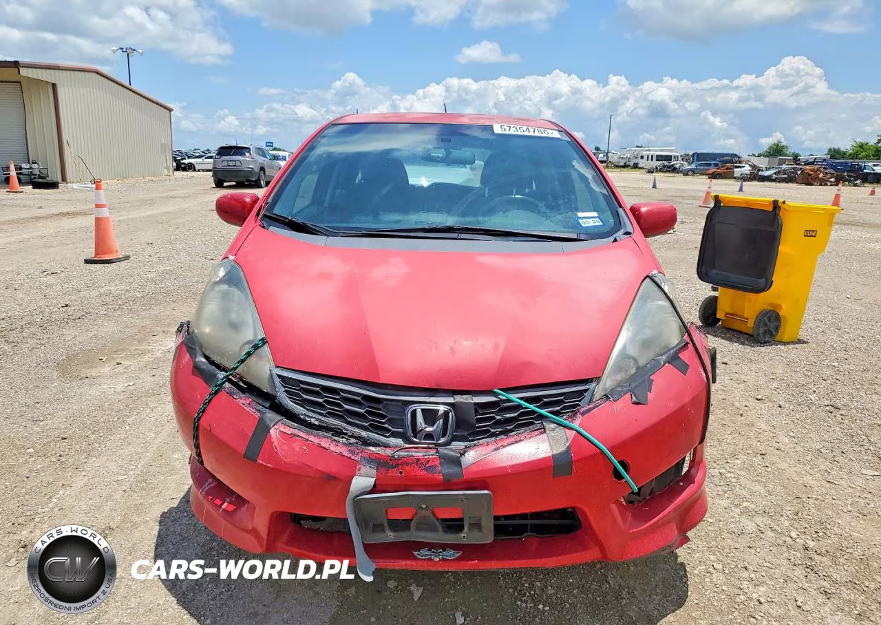 2012 Honda Fit Sport VIN:JHMGE8H57CC004501 - 5
