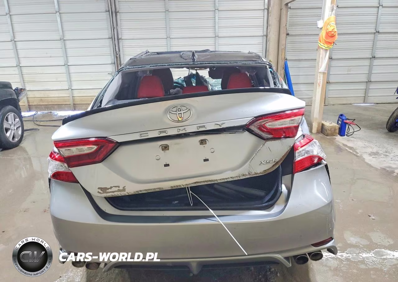 2019 Toyota Camry Xse VIN:4T1B61HK8KU161447 - 6