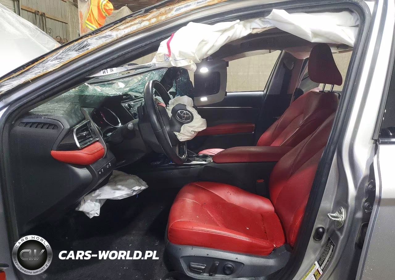2019 Toyota Camry Xse VIN:4T1B61HK8KU161447 - 7