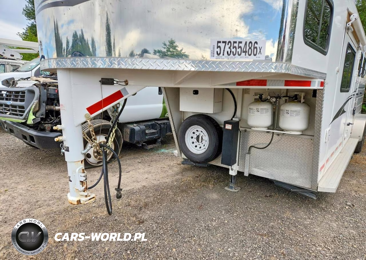 2019 Trailswest Sierra Lq 2H Camper VIN:49SH72928KP072226 - 8