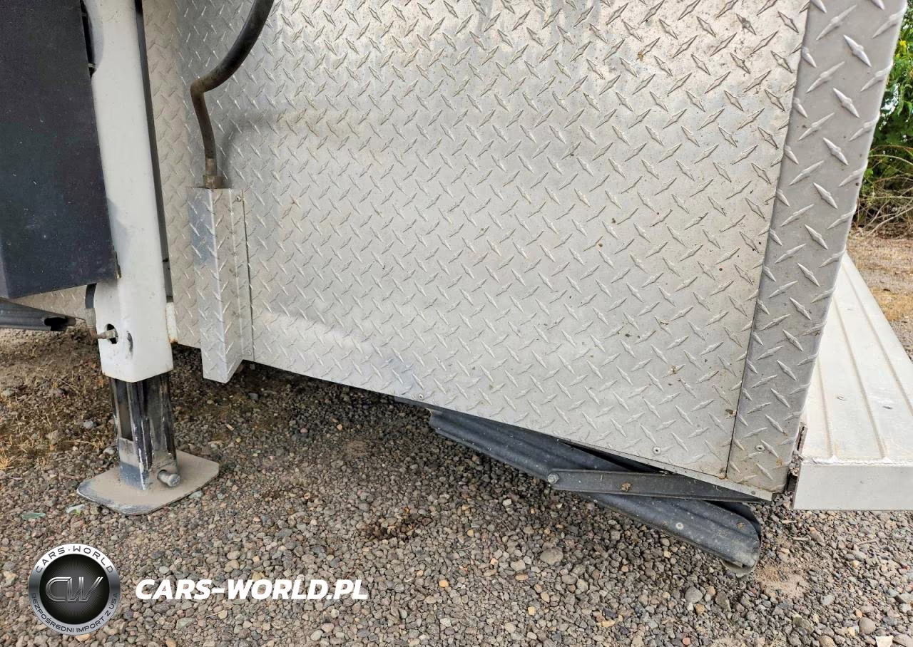 2019 Trailswest Sierra Lq 2H Camper VIN:49SH72928KP072226 - 9