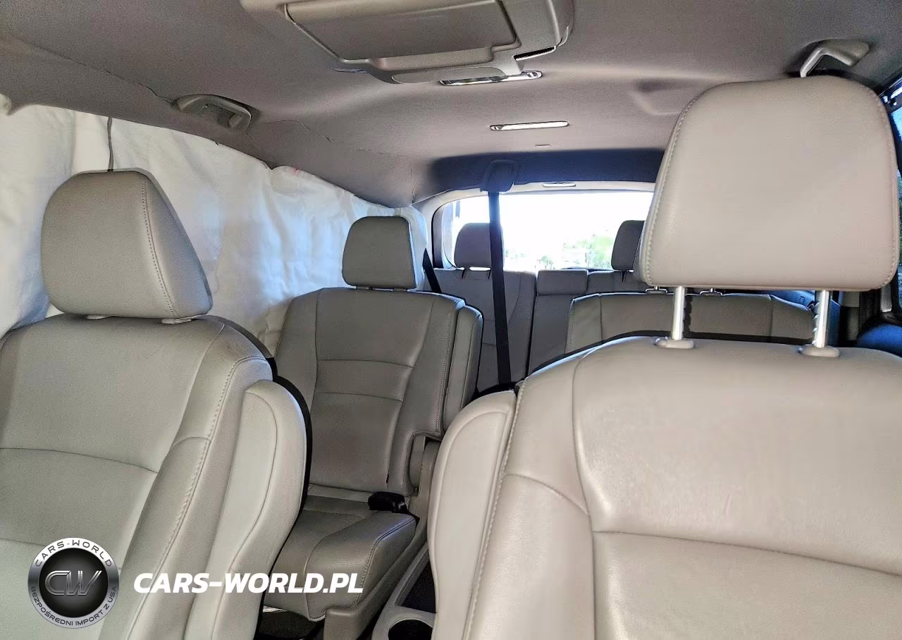 2020 Honda Pilot Touring VIN:5FNYF6H68LB011489 - 10