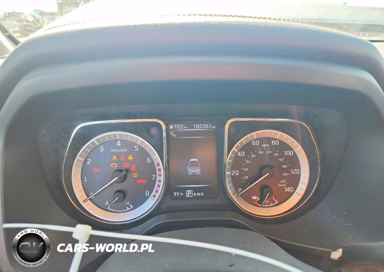 2017 Nissan Titan Platinum Reserve VIN:1N6AA1E51HN504399 - 9