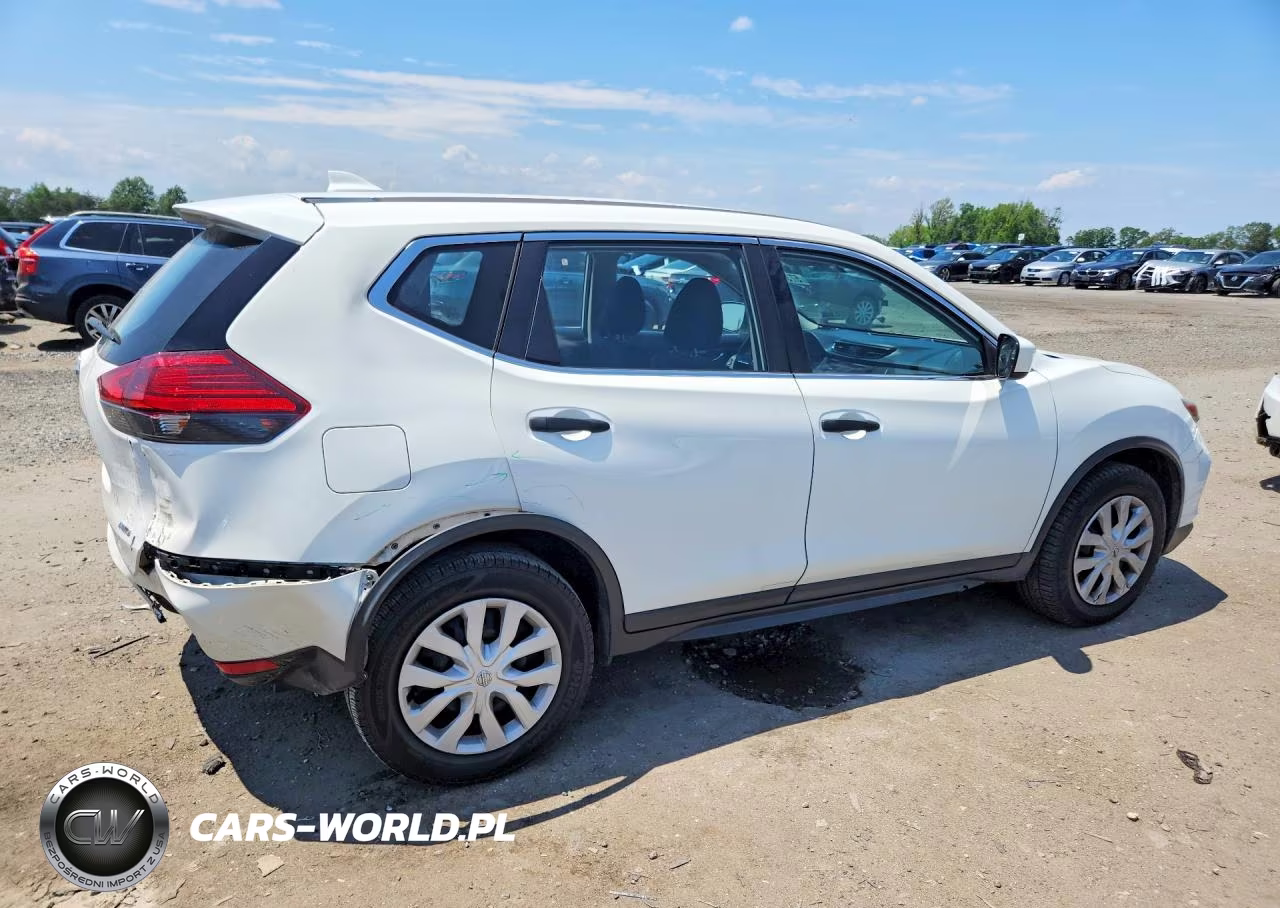 2017 Nissan Rogue S VIN:JN8AT2MV8HW005330 - 3