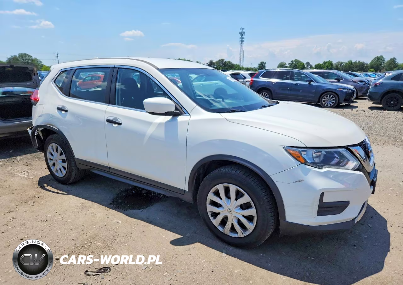2017 Nissan Rogue S VIN:JN8AT2MV8HW005330 - 4