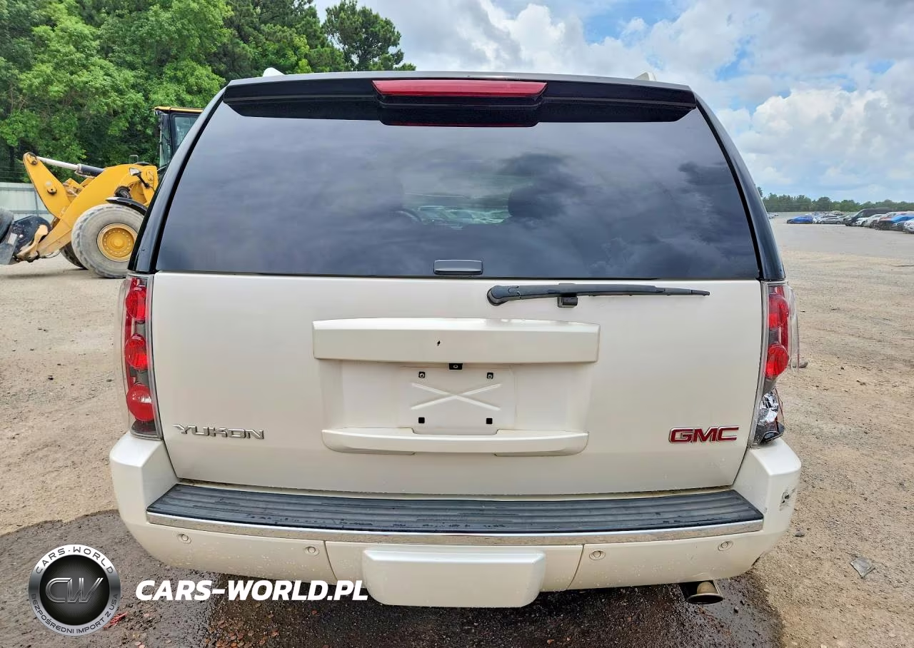 2013 GMC Yukon Denali VIN:1GKS1EEF1DR118774 - 6