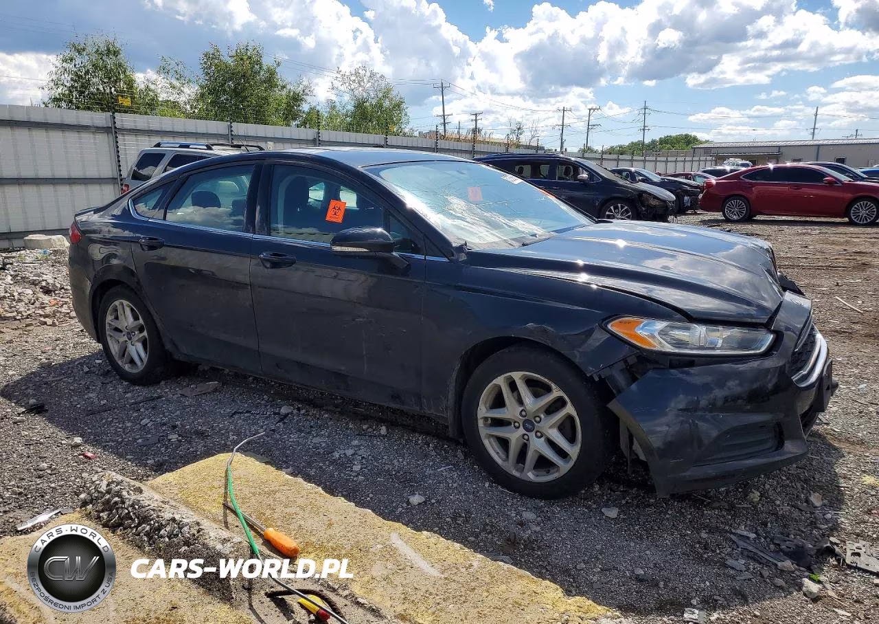 2015 Ford Fusion Se VIN:1FA6P0H77F5115560 - 4