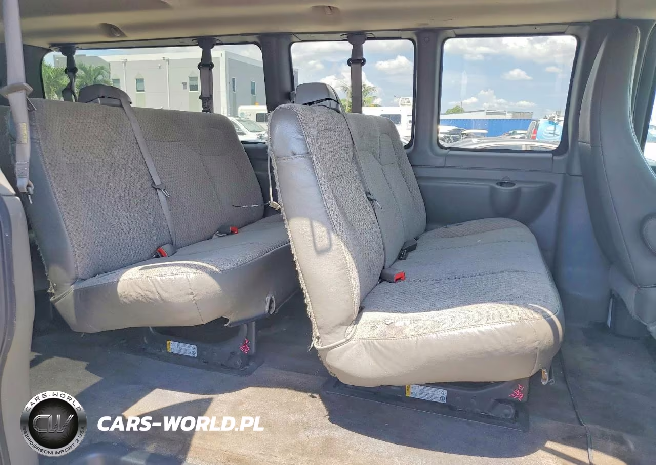 2012 Chevrolet Express G3500 Lt VIN:1GAZG1FG2C1123447 - 10