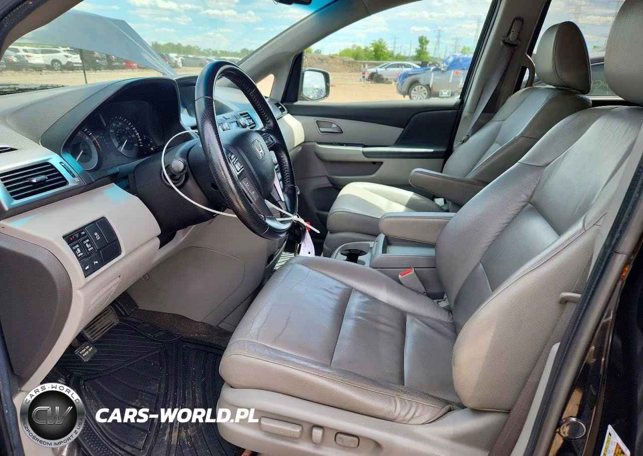 2012 Honda Odyssey Touring VIN:5FNRL5H97CB068929 - 7