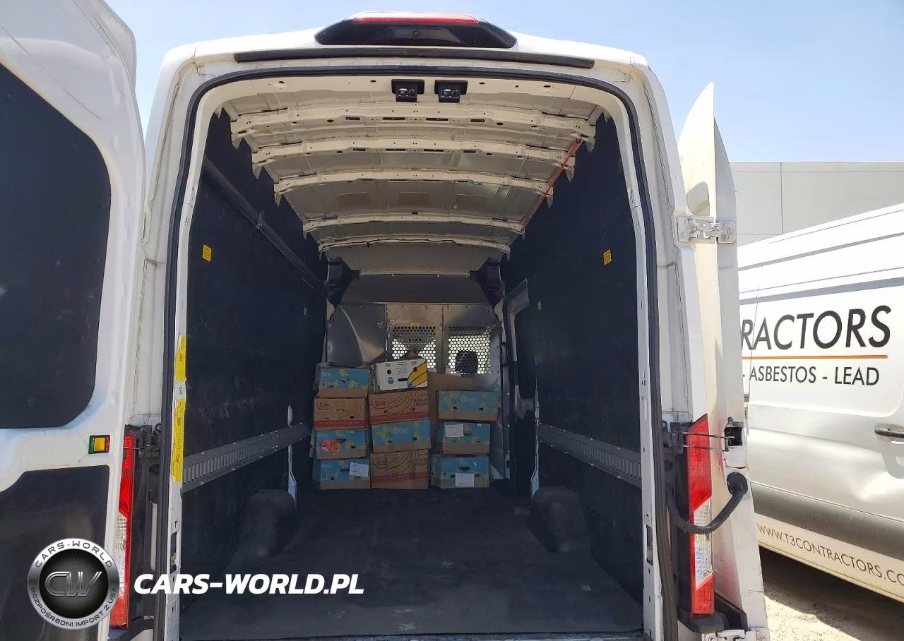 2022 Ford Transit 350 Delivery Van VIN:1FTBW3X82NKA36384 - 10