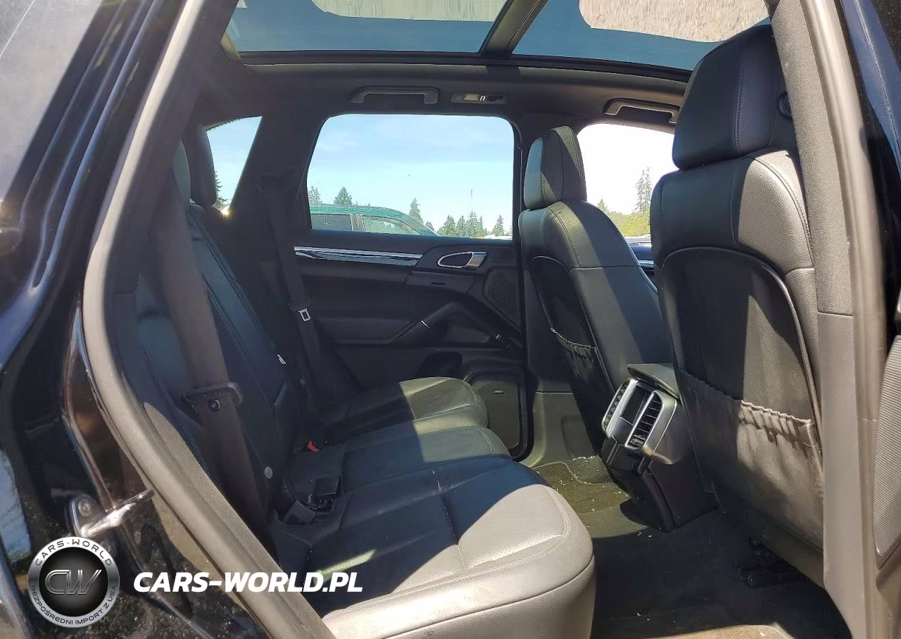 2014 Porsche Cayenne S Hybrid VIN:WP1AE2A23ELA50817 - 11