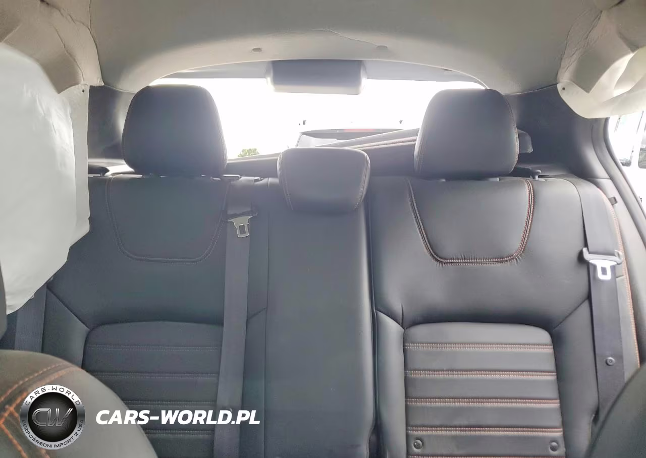 2019 Nissan Kicks Sr VIN:3N1CP5CU2KL568280 - 10