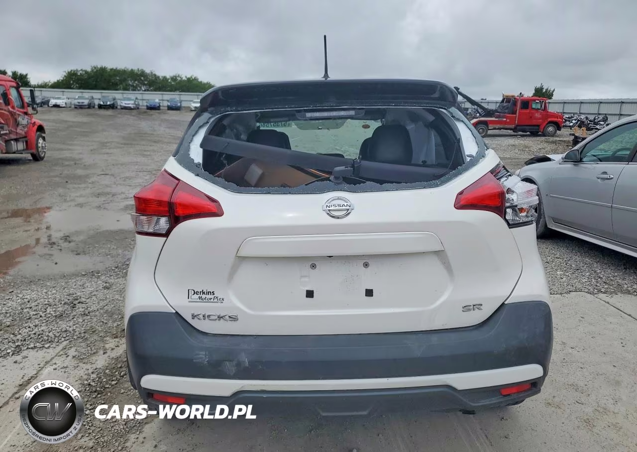 2019 Nissan Kicks Sr VIN:3N1CP5CU2KL568280 - 6