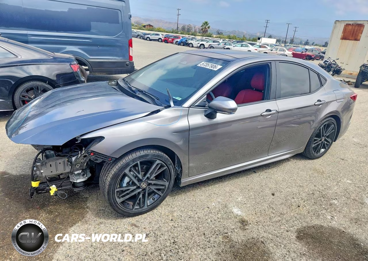 2026 Toyota Camry Xse – zdjęcie 1 z 12